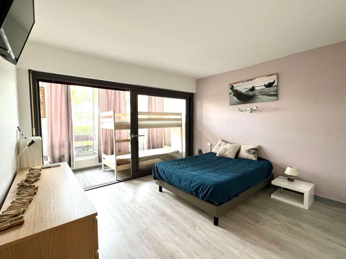 3 Pieces Climatise Avec Terrasse, Parking Prive, A 100M De La Plage, 7 Couchages - Fr-1-307-148 勒格罗-迪鲁瓦 外观 照片