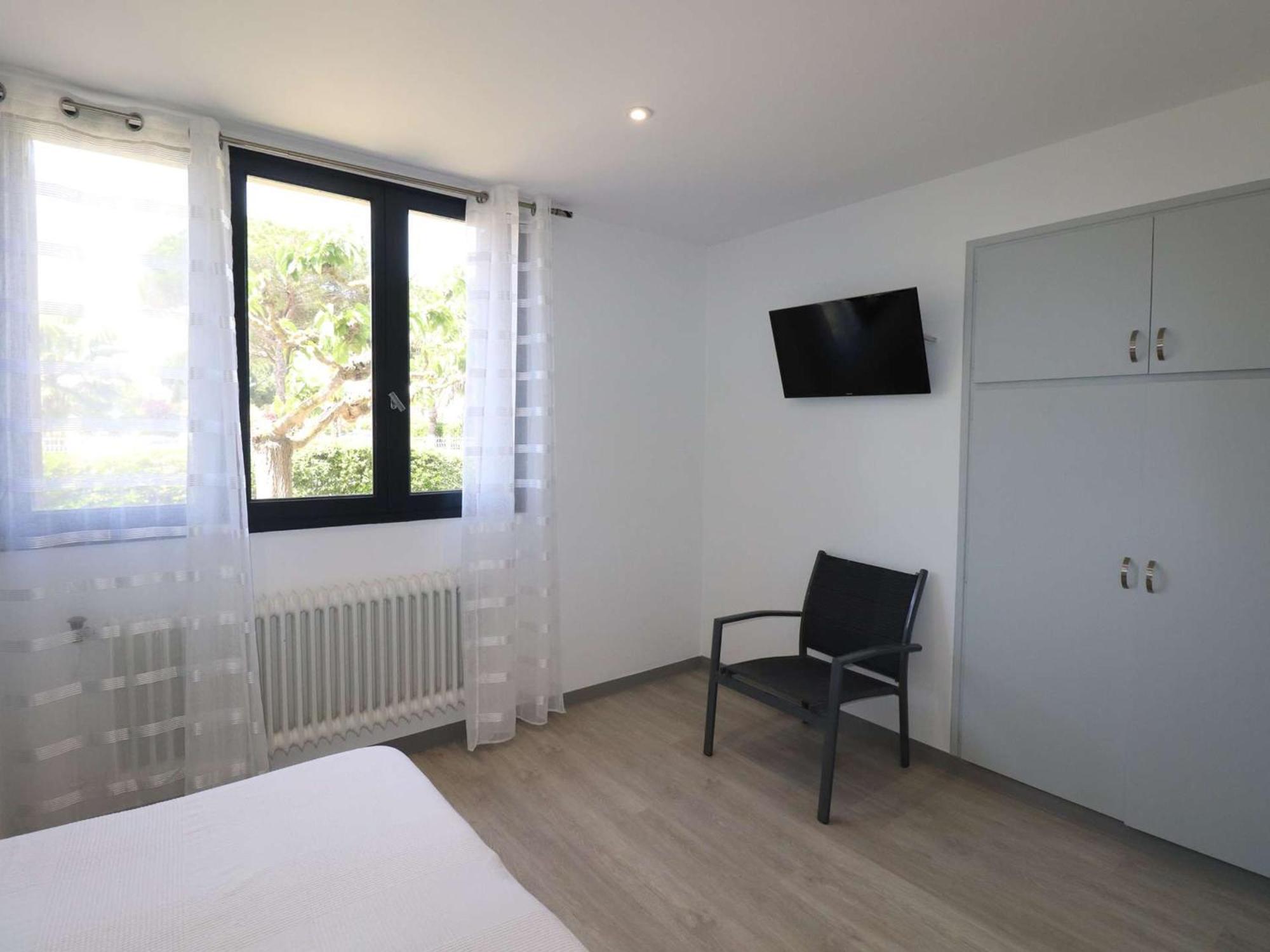 3 Pieces Climatise Avec Terrasse, Parking Prive, A 100M De La Plage, 7 Couchages - Fr-1-307-148 勒格罗-迪鲁瓦 外观 照片
